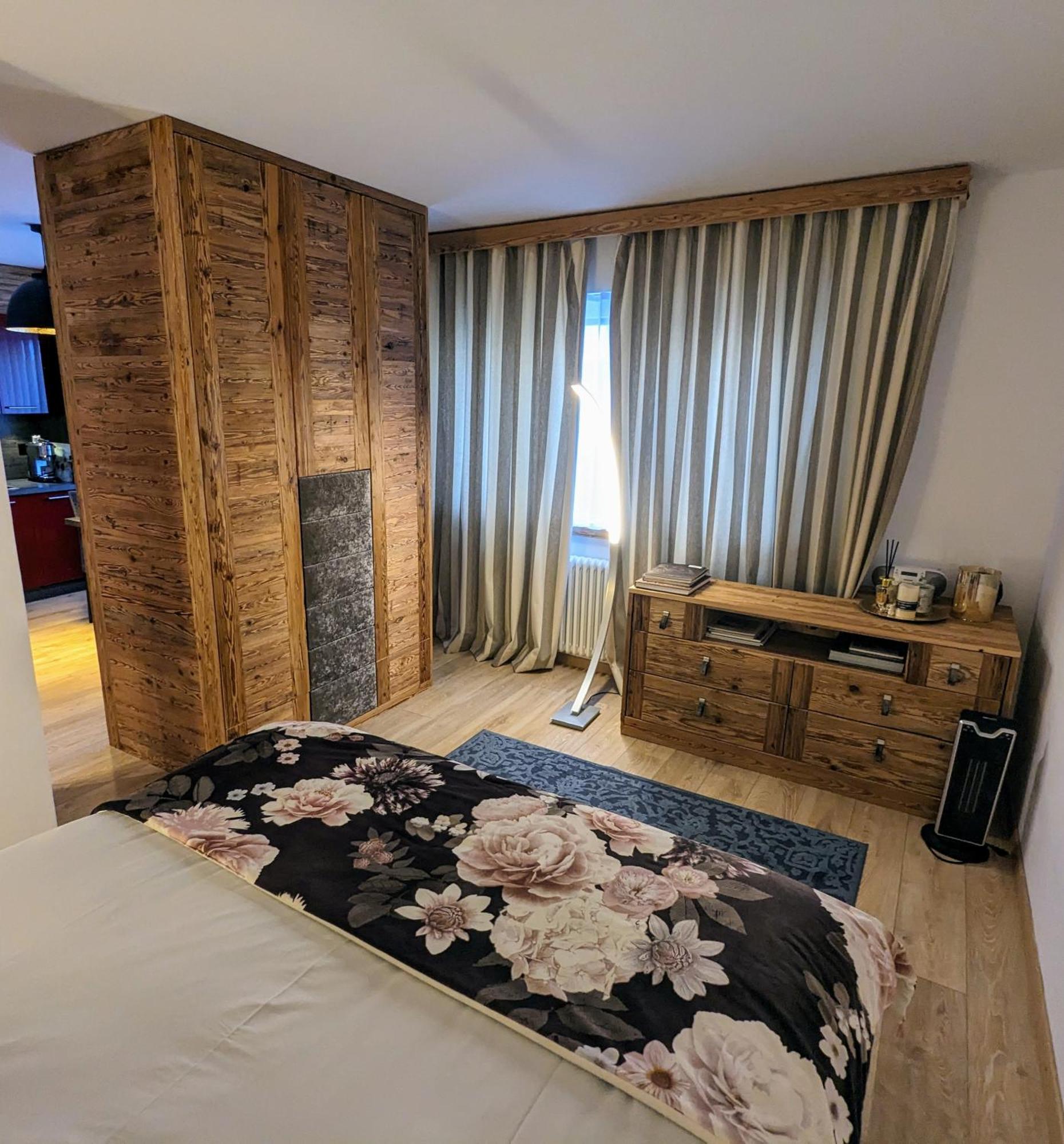 Apartment 32 克莱恩 蒙塔纳 外观 照片